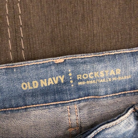Old Navy Jeans - Picture 6 of 6